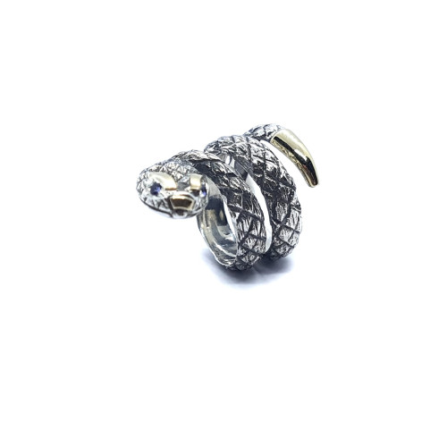 Anillo de plata y oro con forma de serpiente y iolitas